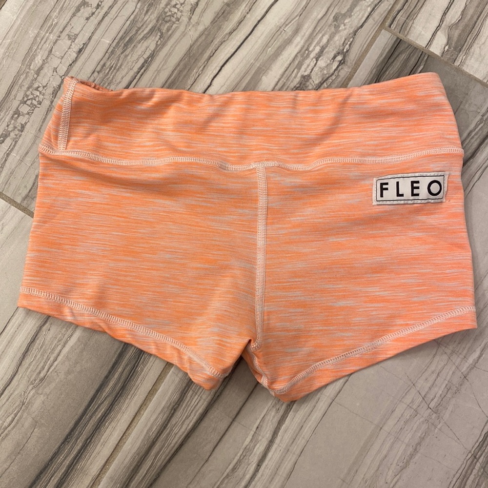 Fleo creamsicle
